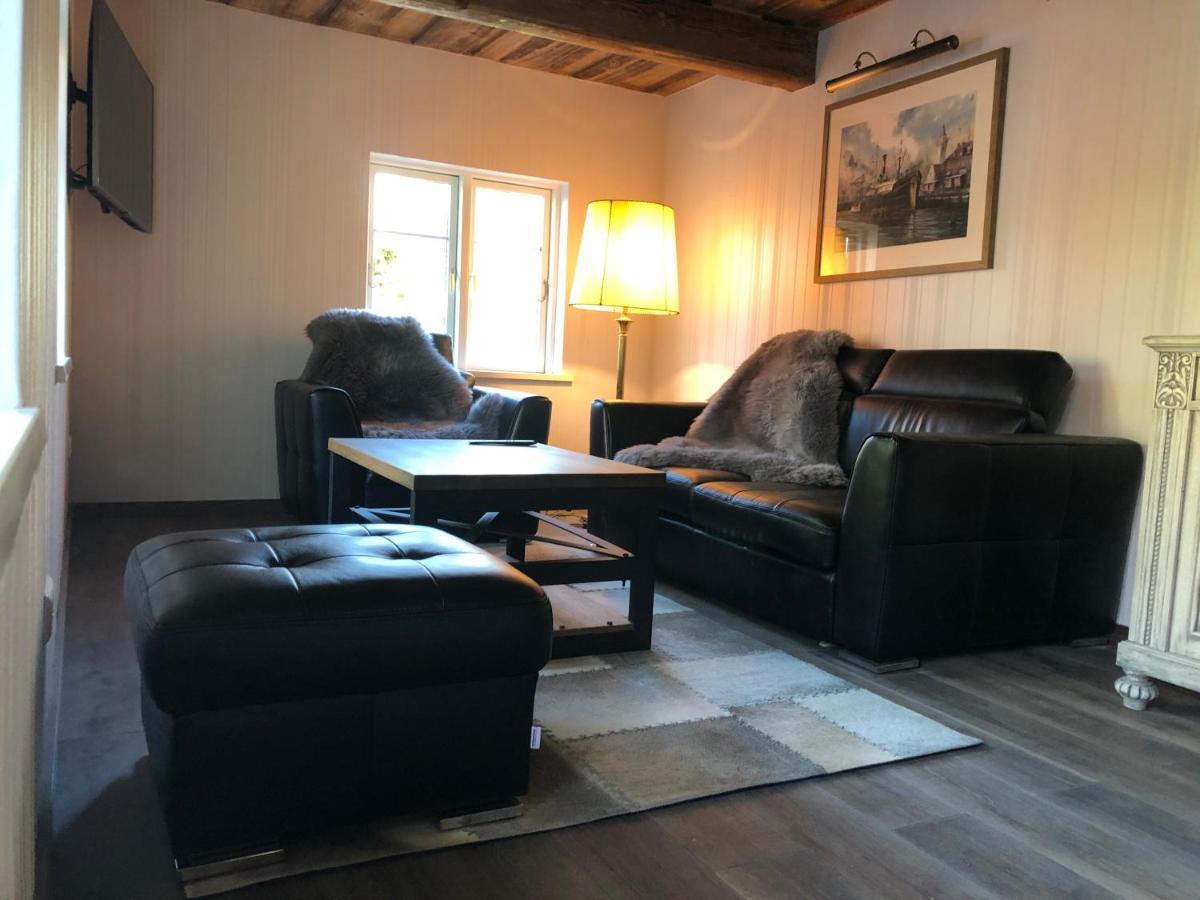Heritage House Nida With 2 Bedrooms & Free Parking Esterno foto